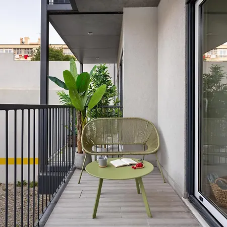 Daire Cosy 1-br Belem With Parking & Ac By Host For Us Lisboa